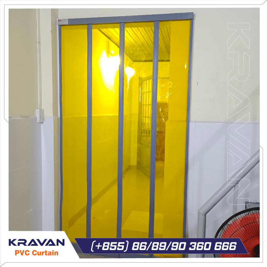Magnetic PVC curtain yellow