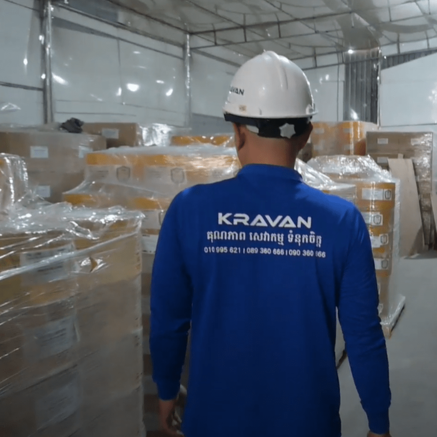 Kravan staff checks PVC Roll